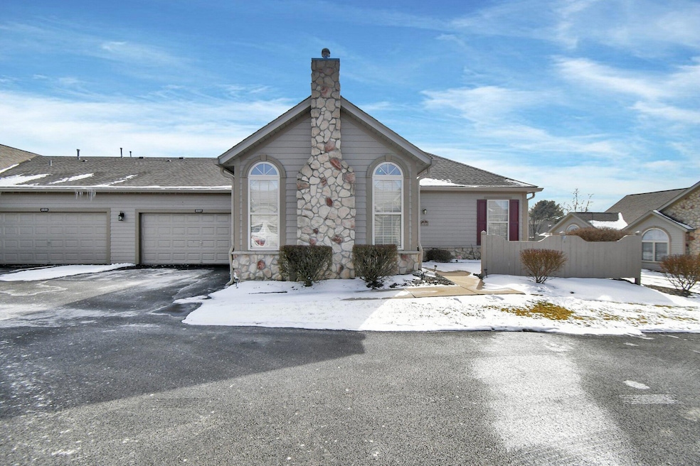 1-web-or-mls-2227-william-t-cir