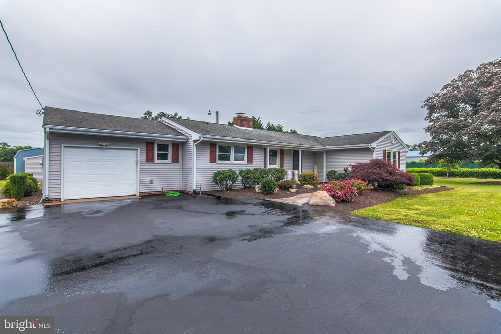 12405 Whitesville Rd, Laurel, DE 19956 - photo 1