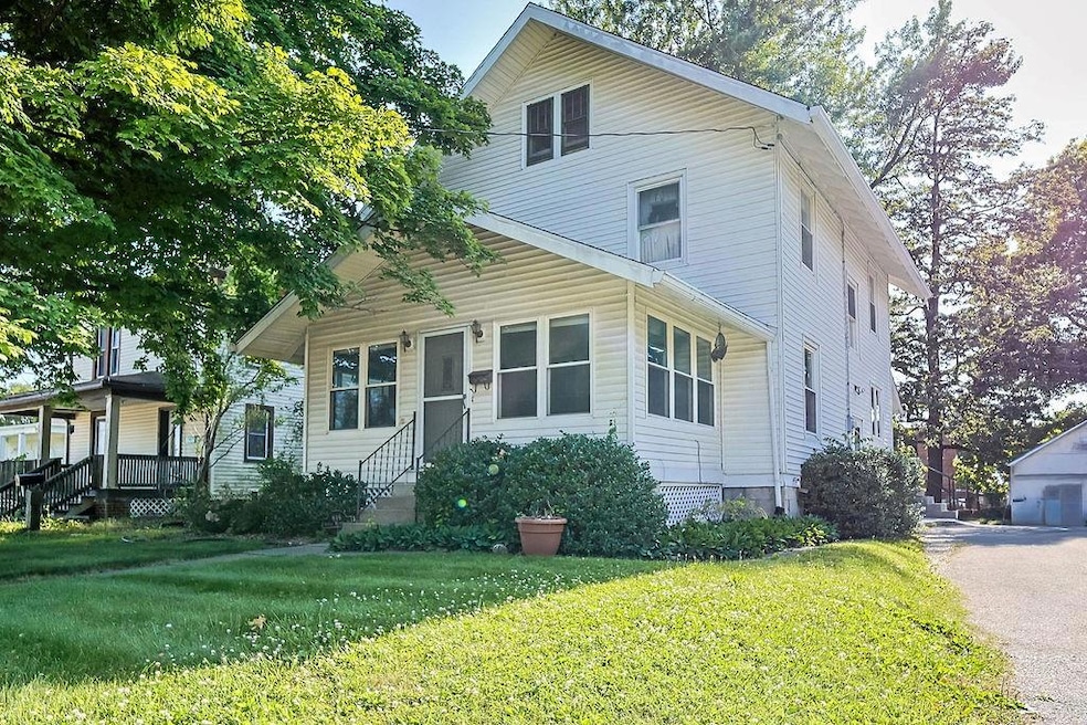 616 S Walnut St, Cameron, MO 64429 - photo 1