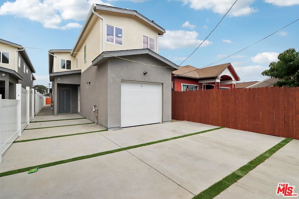 1675 E 111th St, Los Angeles, CA 90059 - photo 1