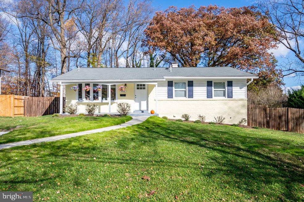 4216 Landgreen St, Rockville, MD 20853 - photo 1