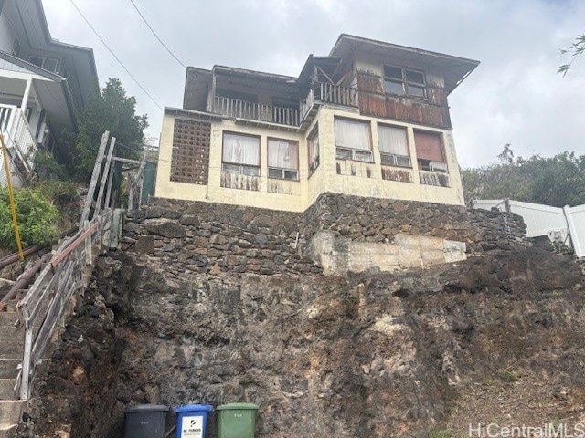 For Sale $575,000 • Co-Listing Agent