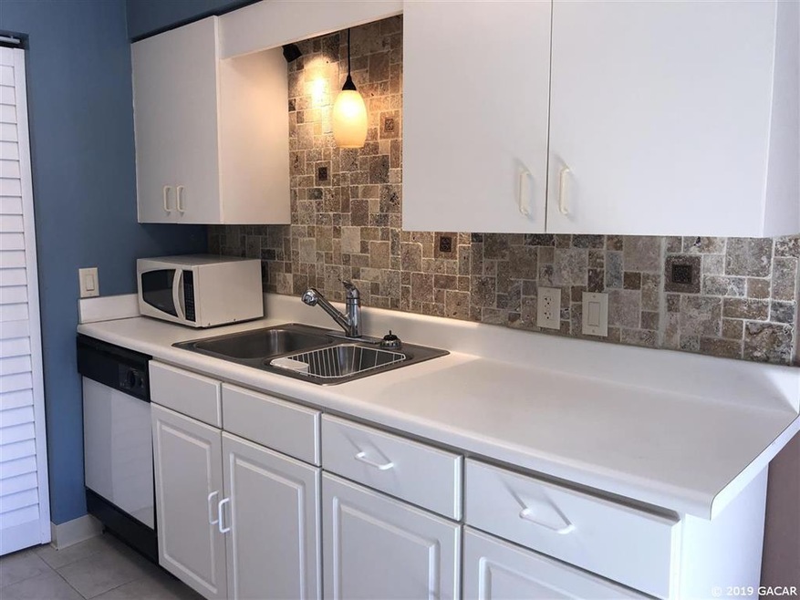 3600 SW 23rd St unit 24, Gainesville, FL 32608 - photo 1