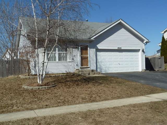 unlisted-address, Carpentersville, IL 60110 - photo 1