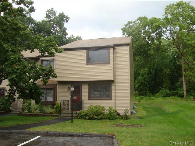 12 Knightsbridge unit 12E, Poughkeepsie, NY 12603 - photo 1