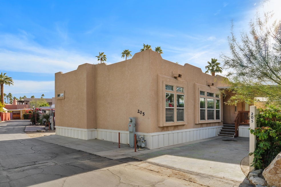 205 Cherokee St