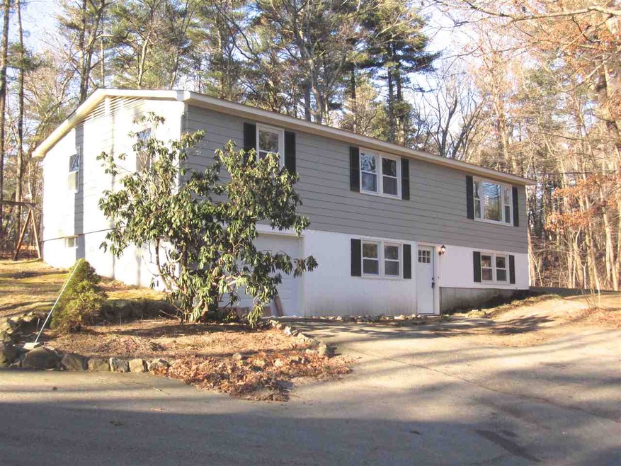 18 Kienia Rd, Hudson, NH 03051 - photo 1