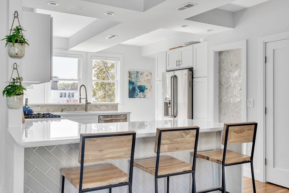 23 Saranac St unit 2, Dorchester, MA 02122 - photo 1