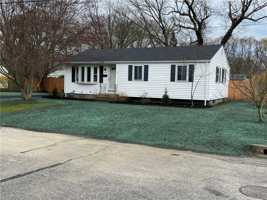 64 Stephens Ave, Warwick, RI 02886 - photo 1