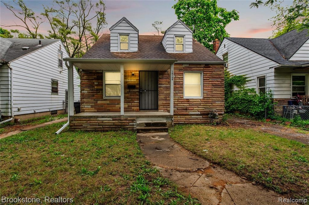 Front of Home/Street View