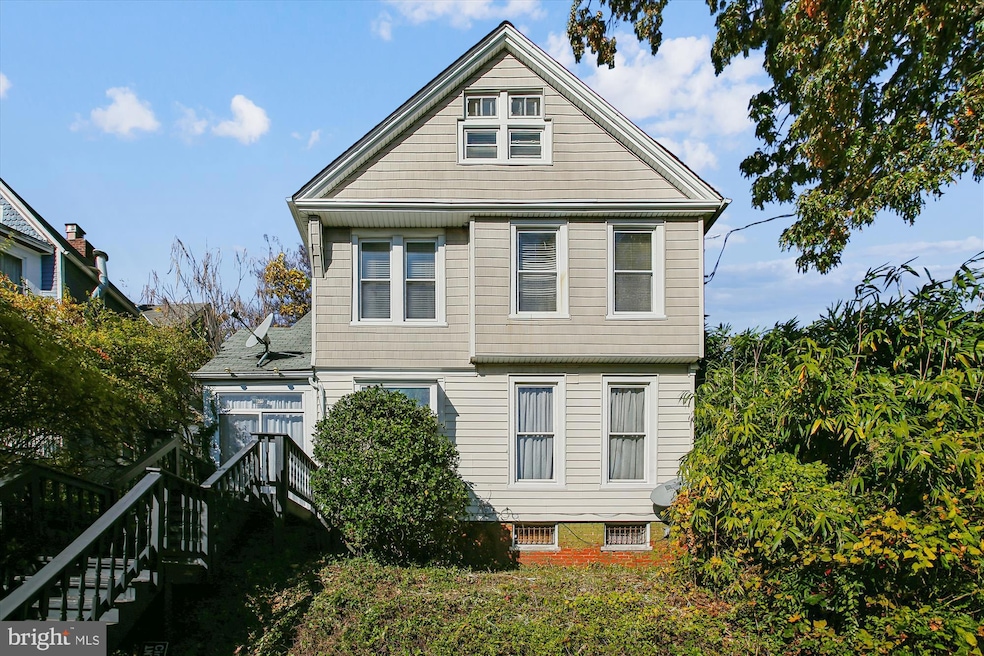 Under Contract $650,000