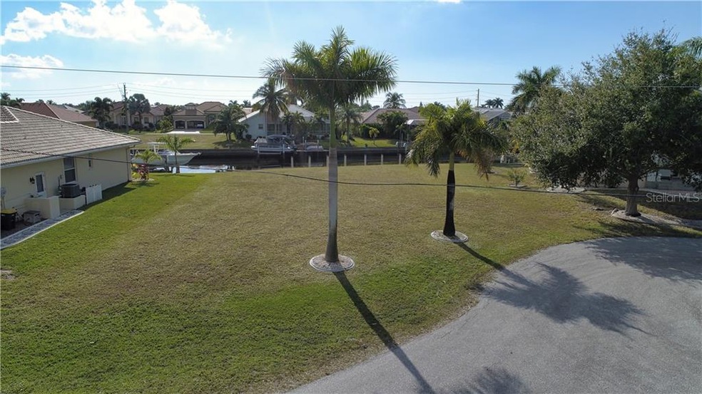 1105 Muscovie Ct, Punta Gorda, FL 33950 - photo 1