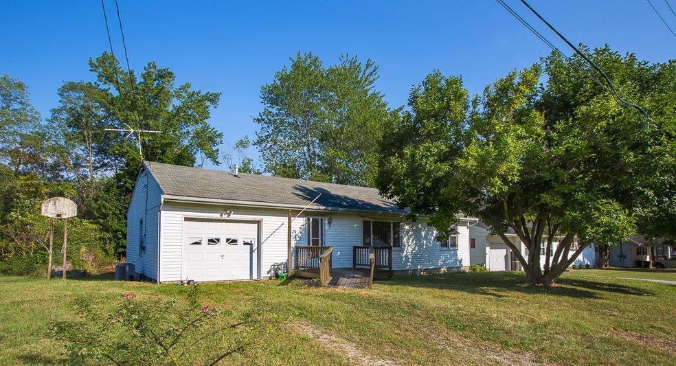 256 W Fancy St, Blanchester, OH 45107 - photo 1