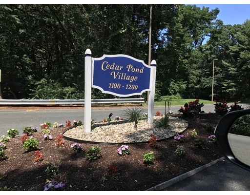 1100 Salem St unit 97, Lynnfield, MA 01940 - photo 1