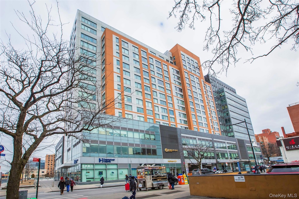 Flushing Commons Residences unit 17H, Flushing, NY 11354 - photo 1