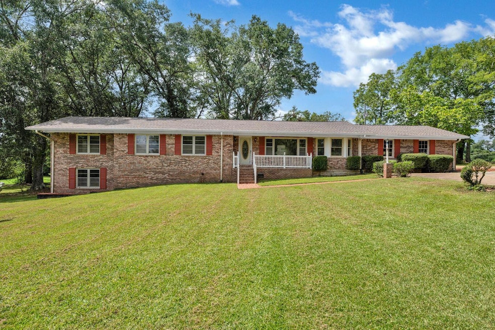 301 W Ridgewood Road