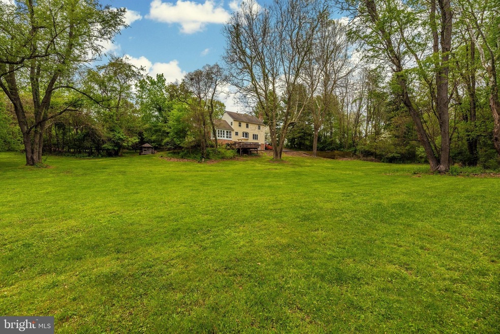 10708 Pheasant Dr, Clarksburg, MD 20871 - photo 1