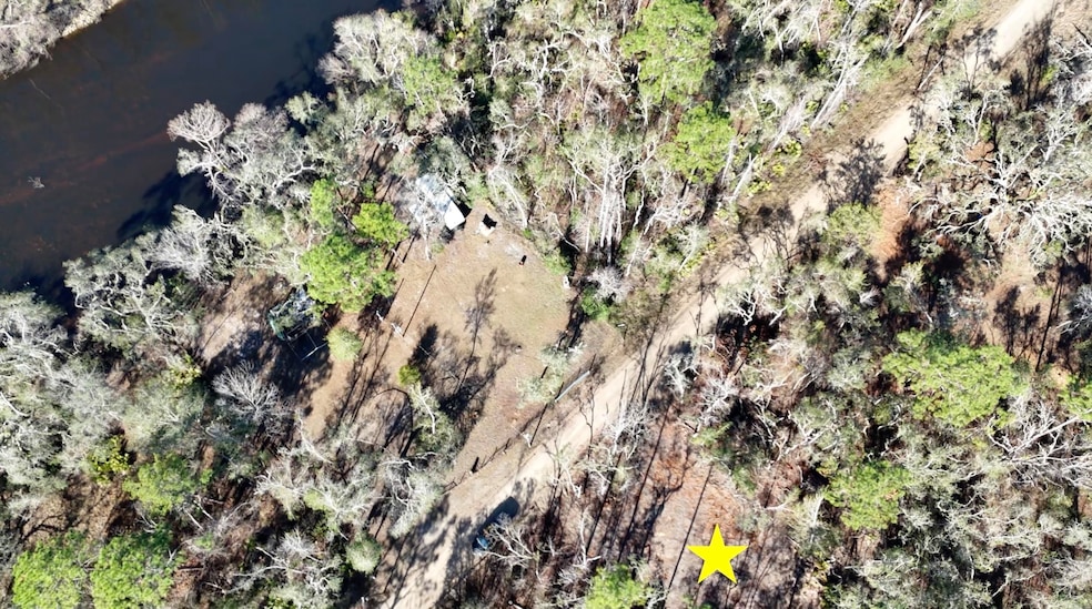 Star shows lot's proximity to the river.