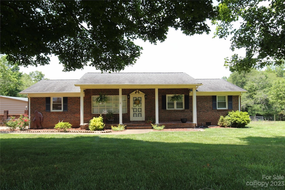 762 Ware Rd, Shelby, NC 28152 - photo 1