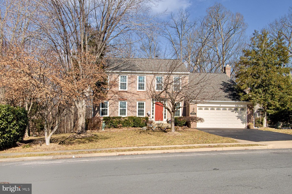 13585 Melville Ln, Chantilly, VA 20151 - photo 1