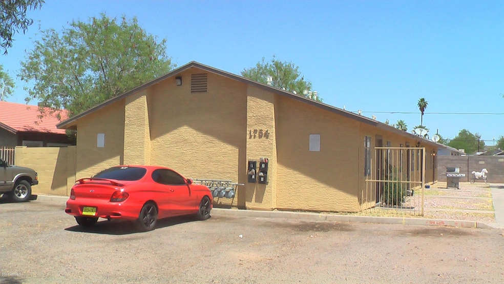 1754 E Oak St, Phoenix, AZ 85006 - photo 1