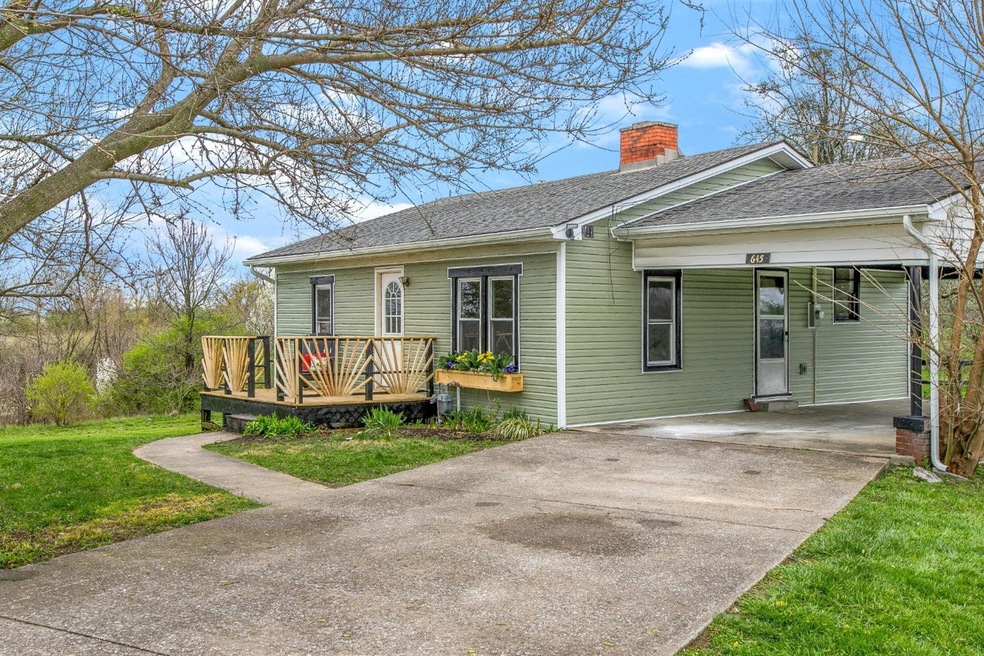 645 N Main St, Harrodsburg, KY 40330 - photo 1