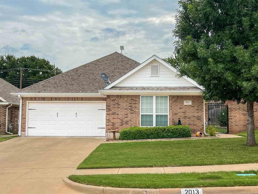 Sold • Co-Listing Agent