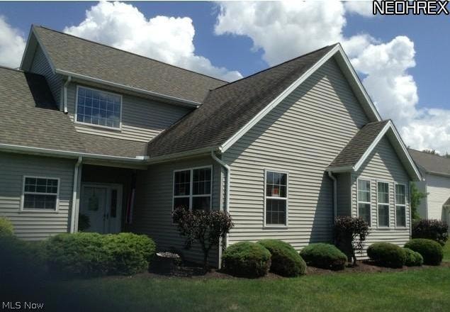 8825 Roberts Ct unit 18C, Olmsted Falls, OH 44138 - photo 1