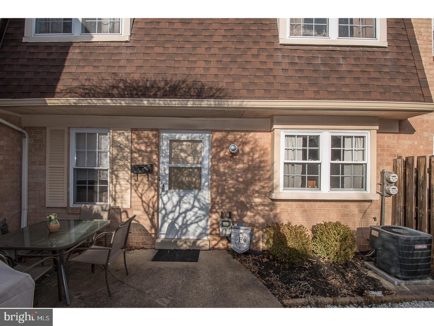 246 Arbour Ct, North Wales, PA 19454 - photo 1