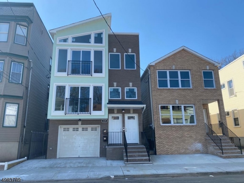 127-129 Brookdale Ave, Newark, NJ 07106 - photo 1