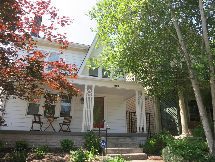 295 Siebert St