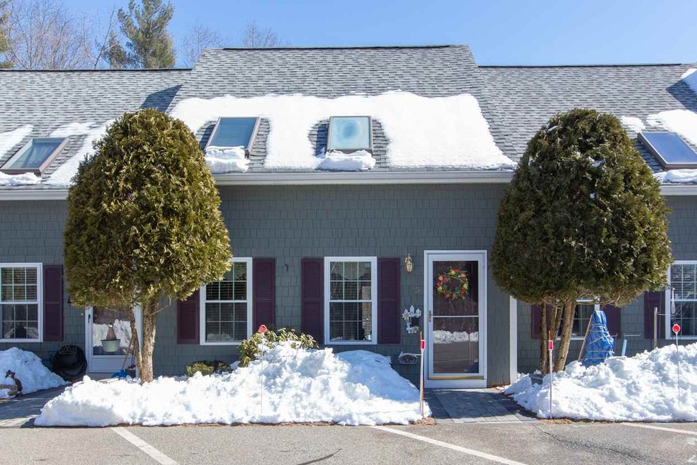 25 Tanglewood Dr, East Hampstead, NH 03826 - photo 1