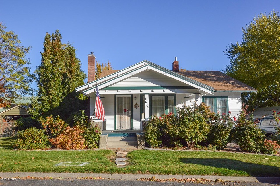 1609 Park Lane - Yakima, WA 98902