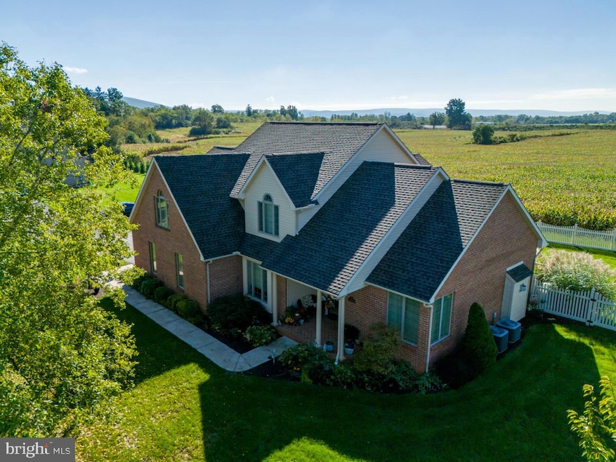 Under Contract $487,900 • Co-Listing Agent