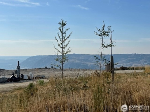 For Sale $225,000 • Co-Listing Agent