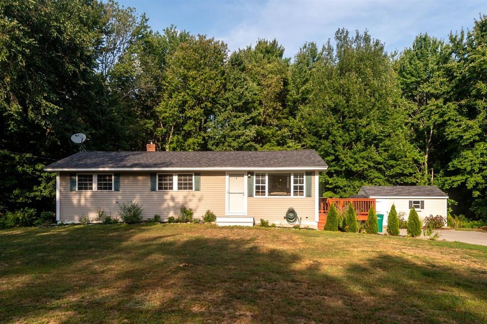 782 Salmon Falls Rd, Rochester, NH 03868 - photo 1