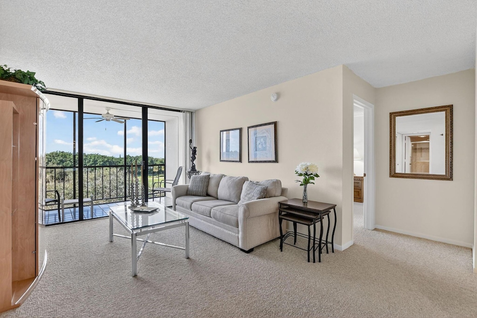 7835 Lakeside Blvd unit 966, Boca Raton, FL 33434 - photo 1