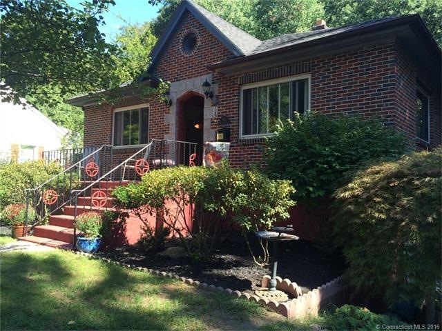 205 McKinley Avenue Extension, Norwich, CT 06360 - photo 1