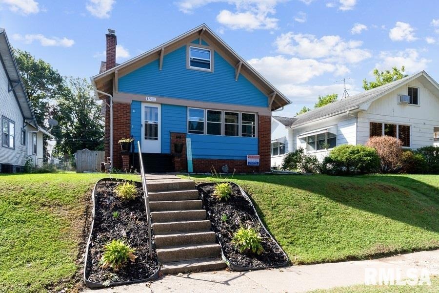 1511 Elm St, Davenport, IA 52803 - photo 1