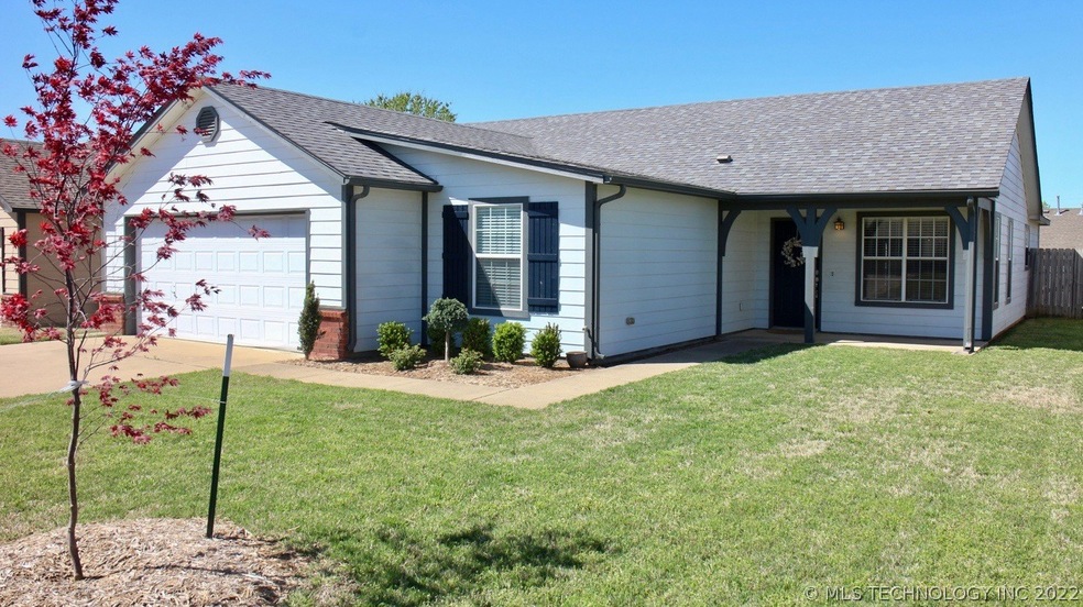 20325 E 42nd St S, Broken Arrow, OK 74014 - photo 1