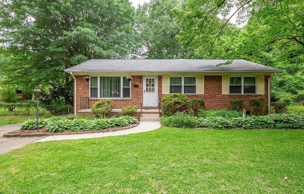 805 Blain St, High Point, NC 27262 - photo 1