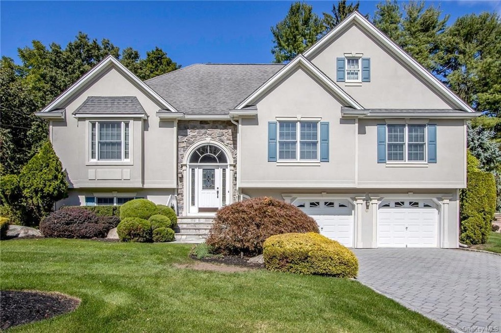 28 Thornwood Dr, New City, NY 10956 - photo 1