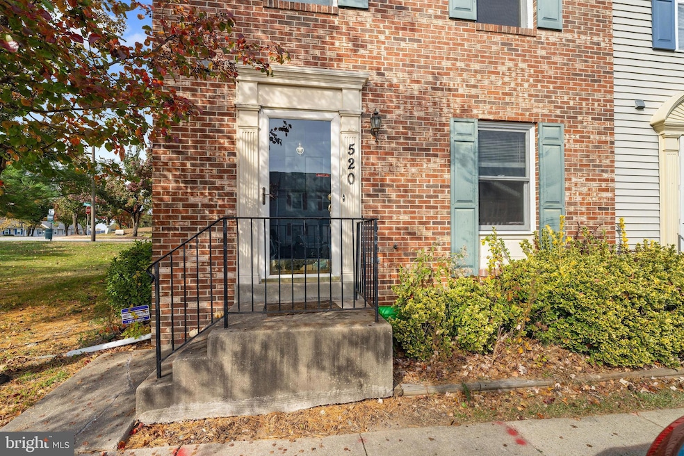 520 Kingdom Ct, Odenton, MD 21113 - photo 1