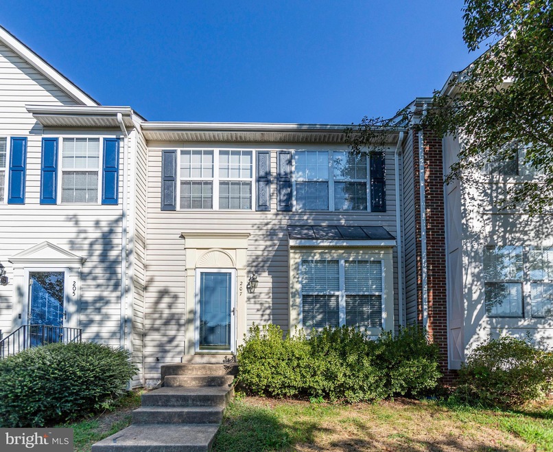 207 Tolbelt Ct, Stafford, VA 22554 - photo 1