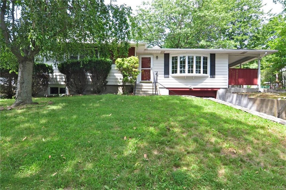 135 Sheldon Ave, Tarrytown, NY 10591 - photo 1