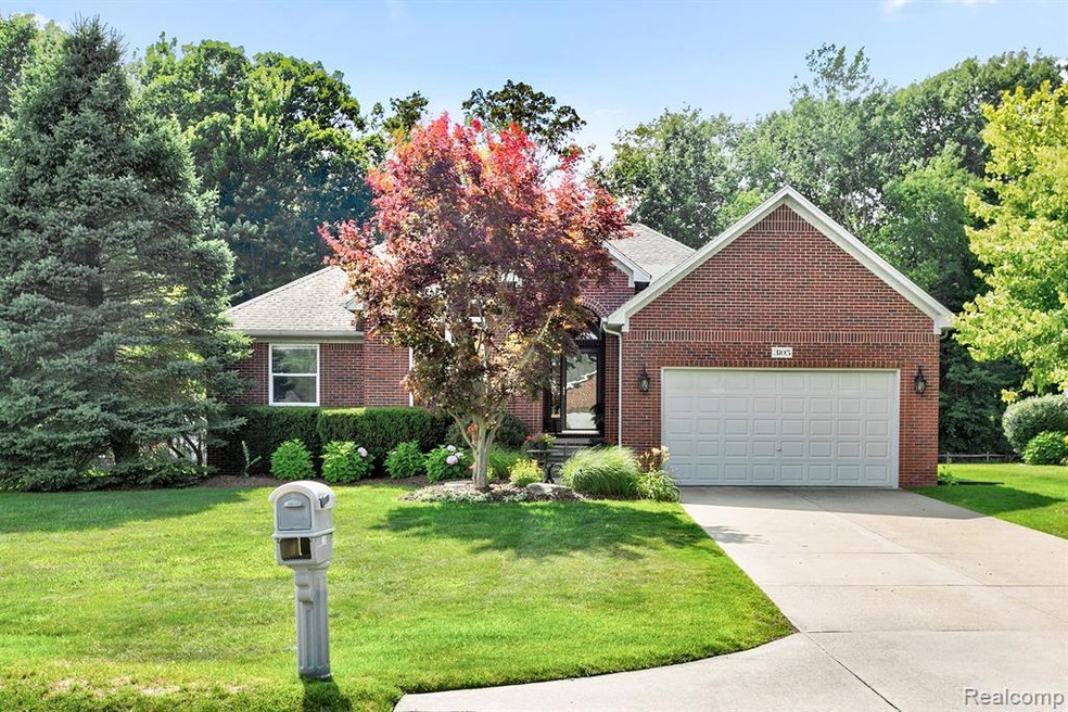 3105 Wexford Cir, Port Huron, MI 48060 - photo 1