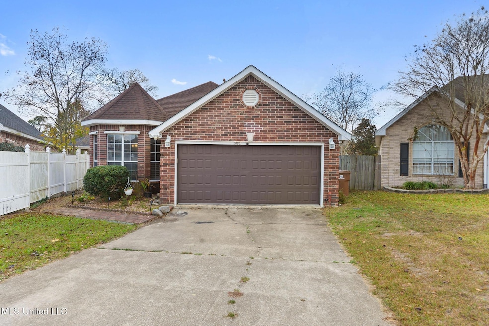 Pending $199,000 • Co-Listing Agent