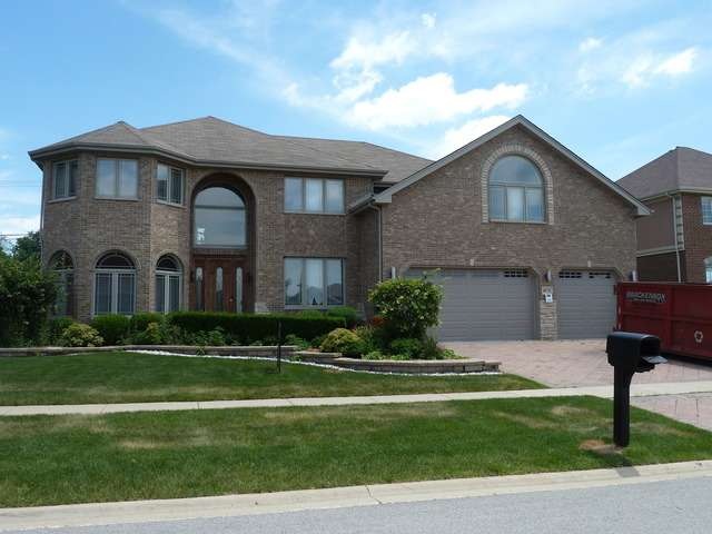 18731 Castle Dargan Dr, Country Club Hills, IL 60478 - photo 1