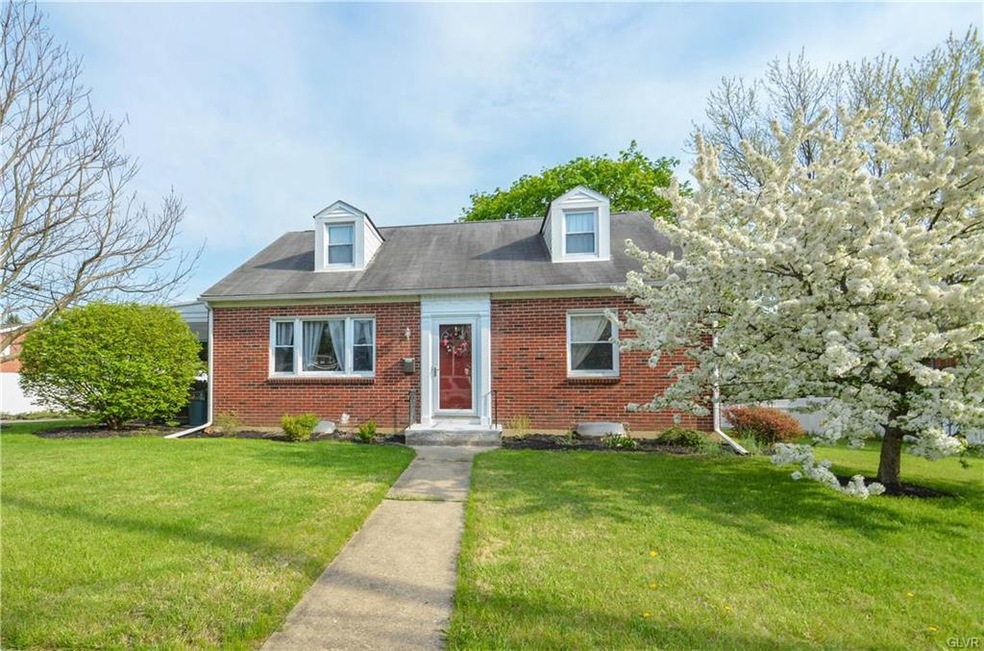 1714 W Tremont St unit 1720, Allentown, PA 18104 - photo 1