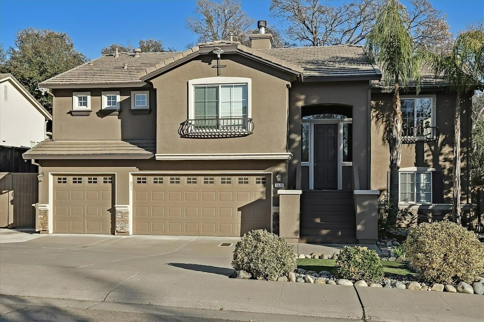 Welcome to 2476 Summer Drive